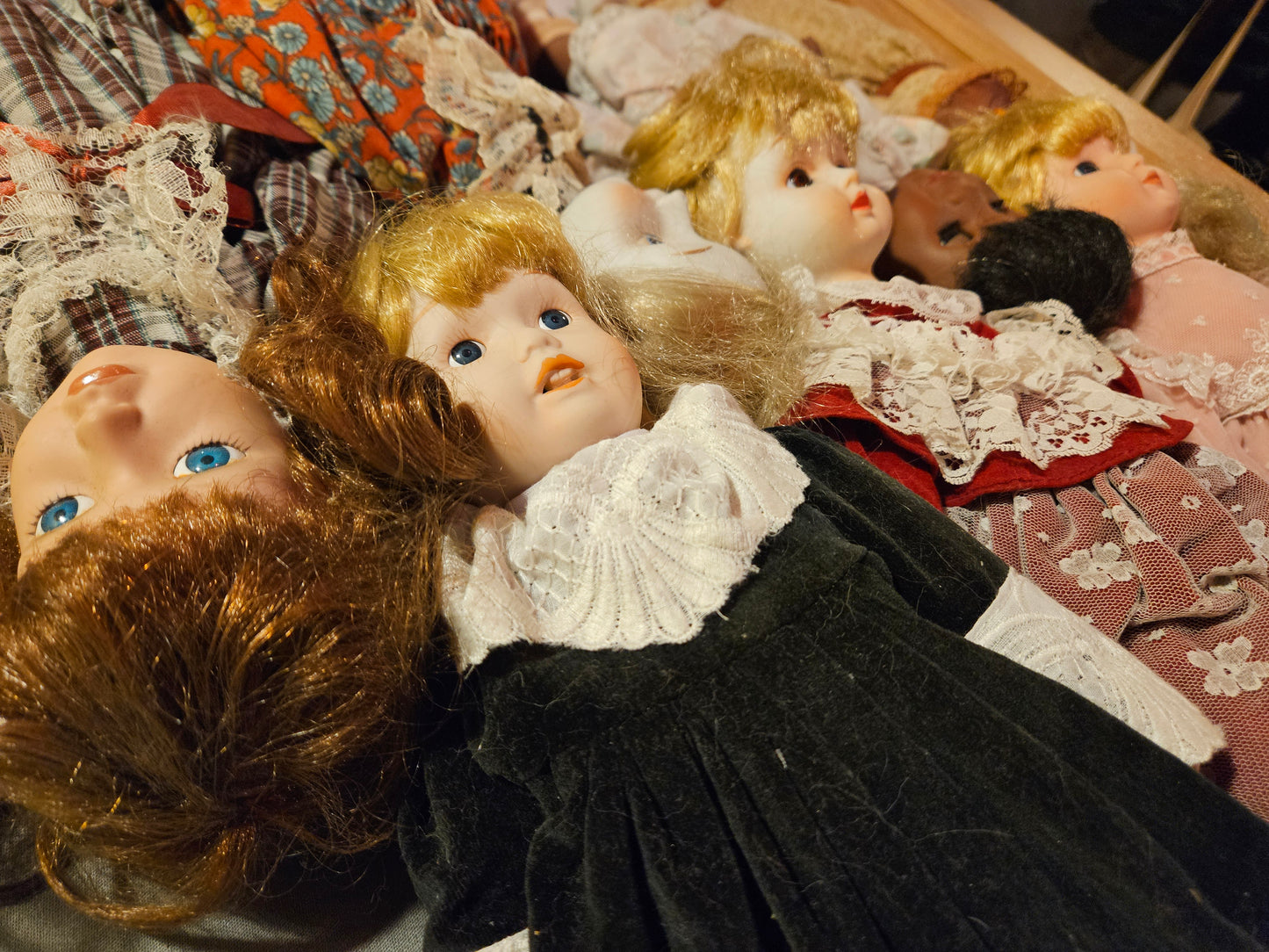 Spooky Haunted Doll Painting (10/16)